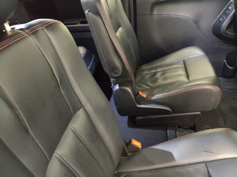 2017 Dodge Grand Caravan in Clearwater, FL 33764 - 18127536 19