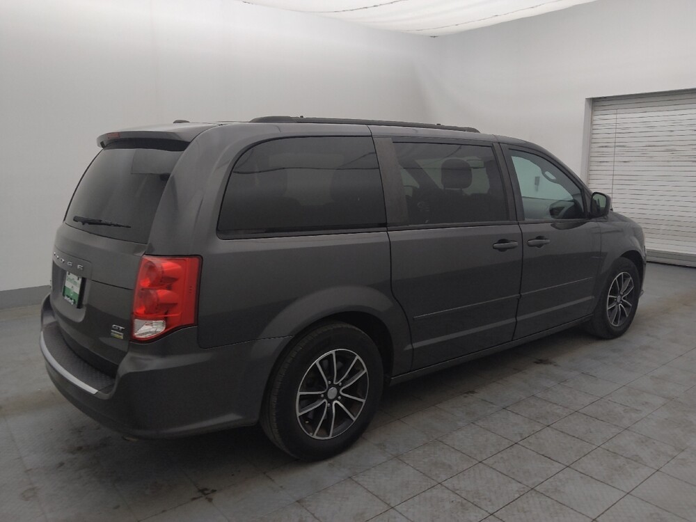 2017 Dodge Grand Caravan in Clearwater, FL 33764 - 18127536 10