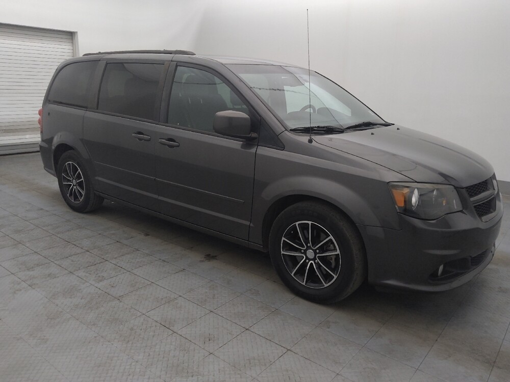 2017 Dodge Grand Caravan in Clearwater, FL 33764 - 18127536 11
