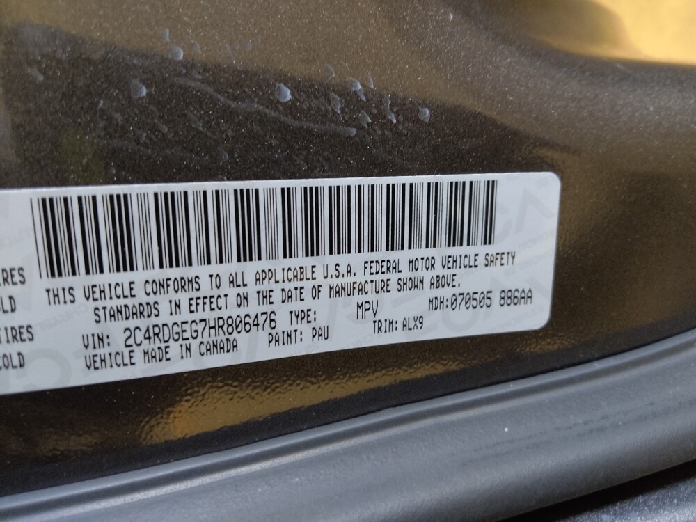 2017 Dodge Grand Caravan in Clearwater, FL 33764 - 18127536 33