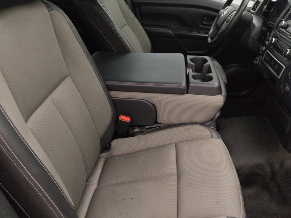 2021 Nissan Titan in Tampa, FL 33612 - 18127543 21