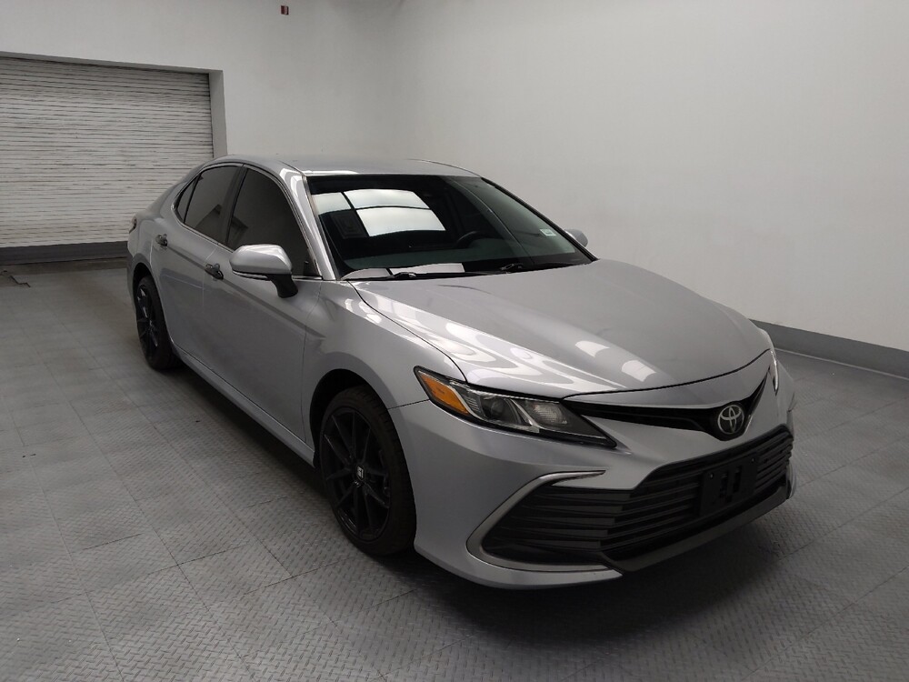 2022 Toyota Camry in Las Vegas, NV 89102 - 18127549 13