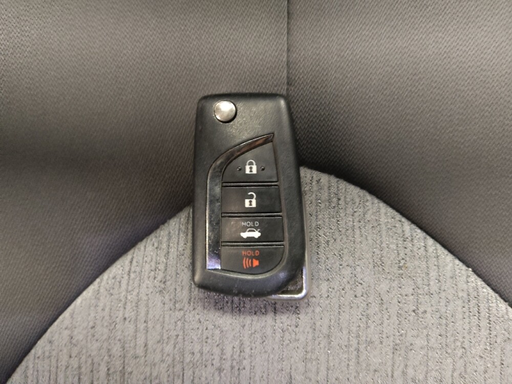 2022 Toyota Camry in Las Vegas, NV 89102 - 18127549 32