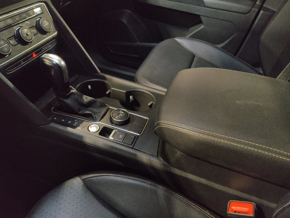 2020 Volkswagen Atlas in Savannah, GA 31419 - 18127565 26