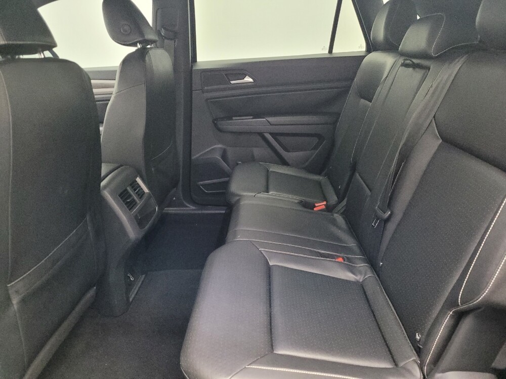 2020 Volkswagen Atlas in Savannah, GA 31419 - 18127565 18