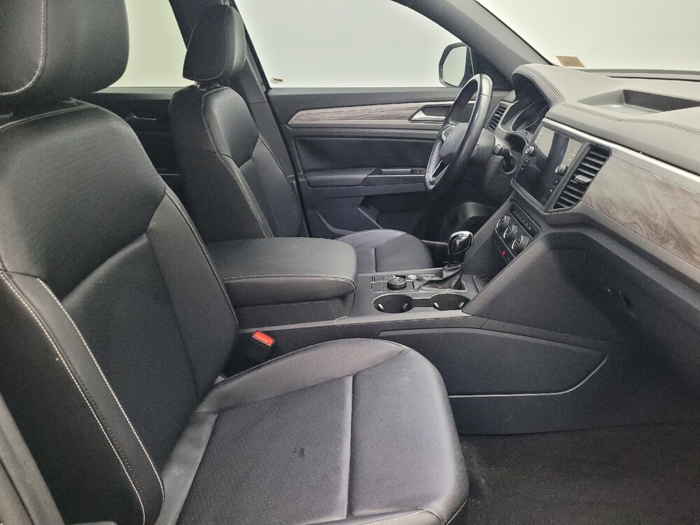 2020 Volkswagen Atlas in Savannah, GA 31419 - 18127565 21