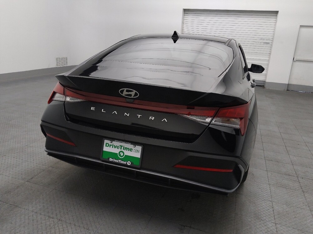 2024 Hyundai Elantra in West Palm Beach, FL 33409 - 18127568 7