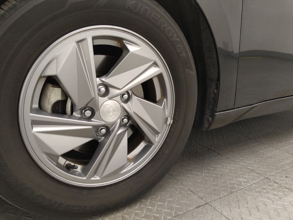 2024 Hyundai Elantra in West Palm Beach, FL 33409 - 18127568 31