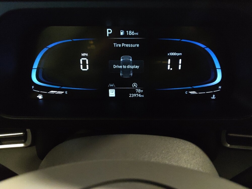 2024 Hyundai Elantra in West Palm Beach, FL 33409 - 18127568 23