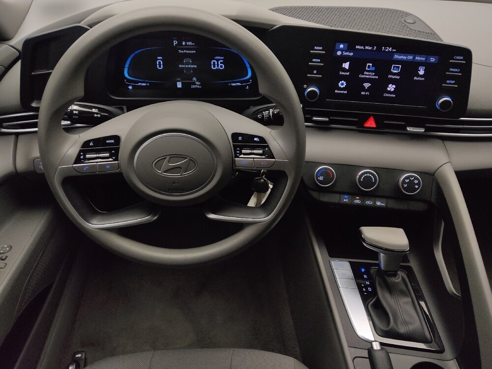 2024 Hyundai Elantra in West Palm Beach, FL 33409 - 18127568 22