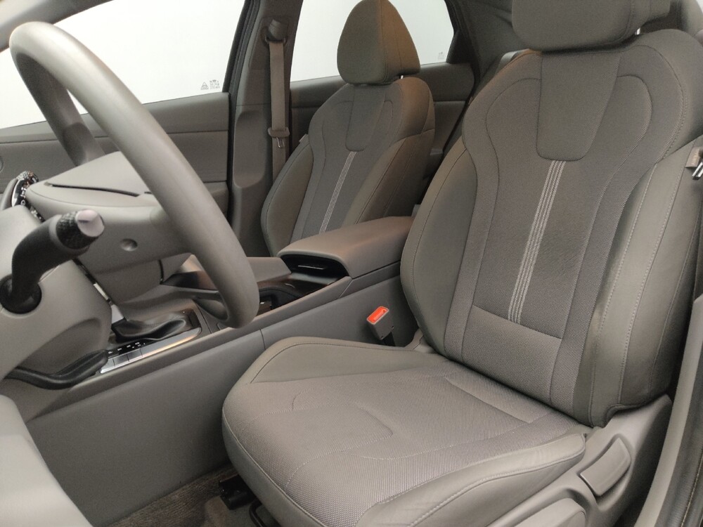 2024 Hyundai Elantra in West Palm Beach, FL 33409 - 18127568 17