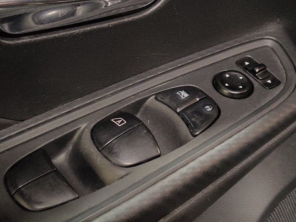 2020 Nissan Versa in Savannah, GA 31419 - 18127570 27