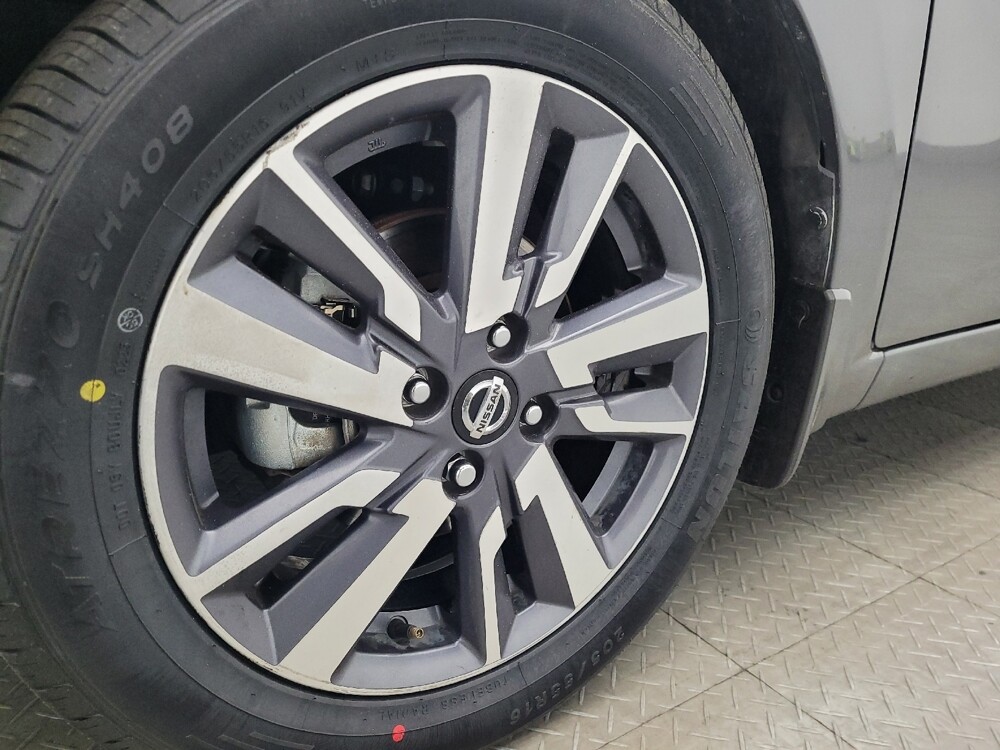 2020 Nissan Versa in Savannah, GA 31419 - 18127570 31