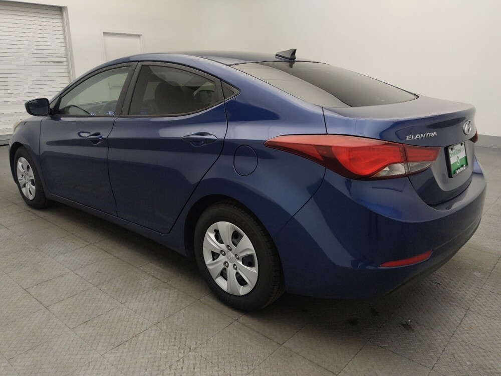 2016 Hyundai Elantra in Jacksonville, FL 32210 - 18127574 5