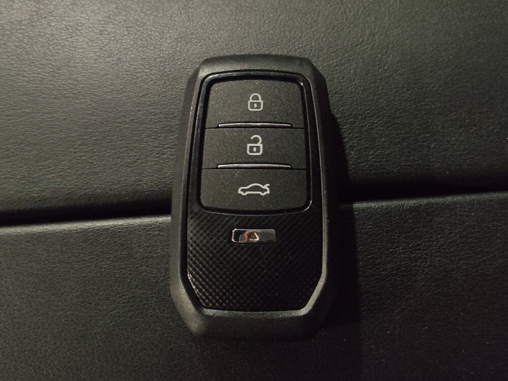 2021 Nissan Rogue in Salem, VA 24153 - 18127576 32