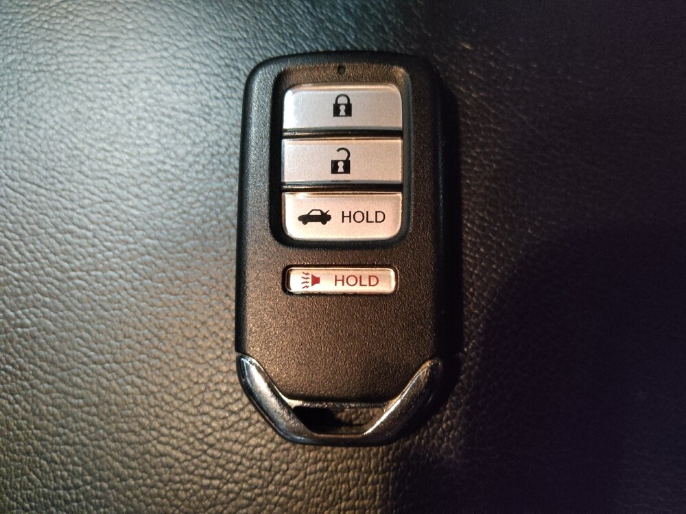 2018 Honda Accord in Hialeah, FL 33014 - 18127579 32