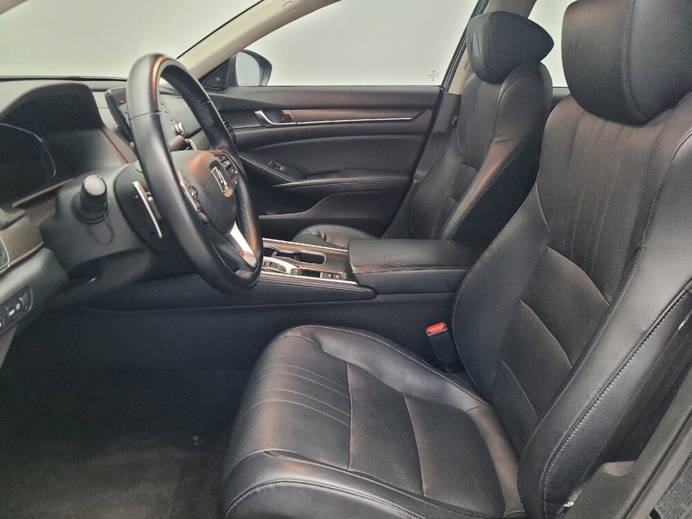 2018 Honda Accord in Hialeah, FL 33014 - 18127579 17