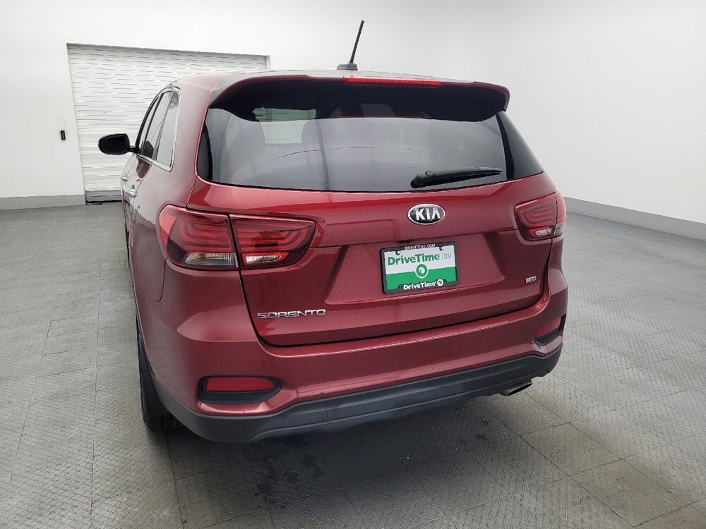 2020 Kia Sorento in Orlando, FL 32808 - 18127585 6