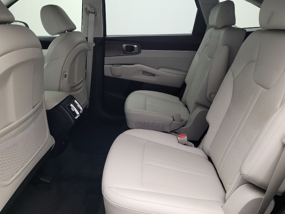 2023 Kia Sorento in Savannah, GA 31419 - 18127588 18