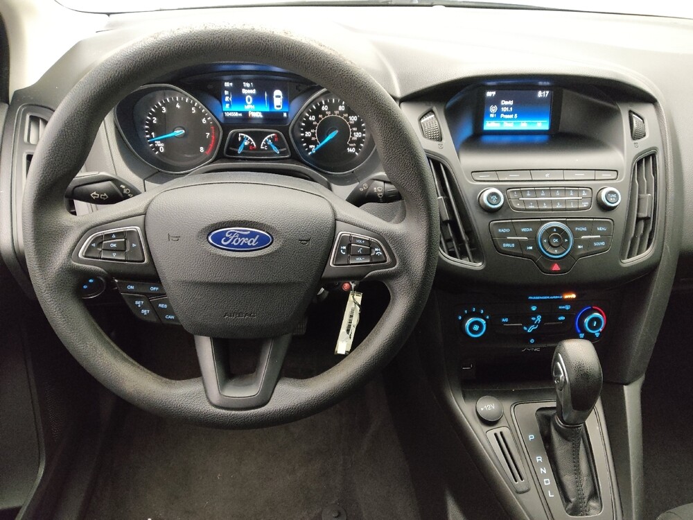 2018 Ford Focus in Jacksonville, FL 32210 - 18127594 22