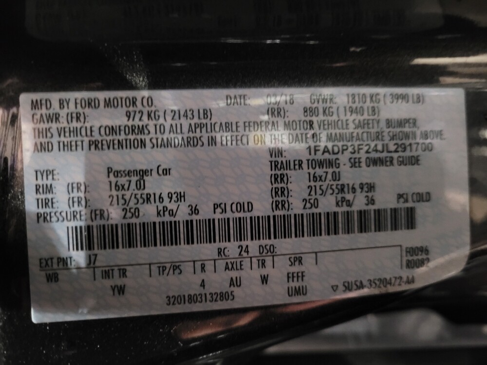 2018 Ford Focus in Jacksonville, FL 32210 - 18127594 33