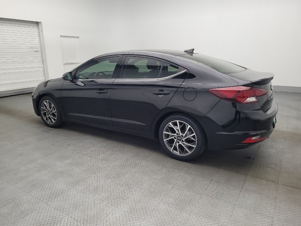 2020 Hyundai Elantra in Savannah, GA 31419 - 18127596 3