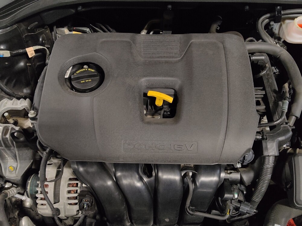 2020 Hyundai Elantra in Savannah, GA 31419 - 18127596 30