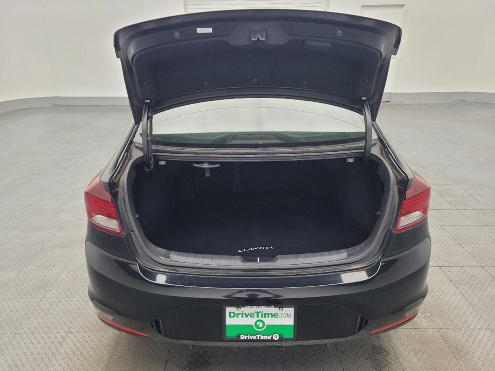 2020 Hyundai Elantra in Savannah, GA 31419 - 18127596 29