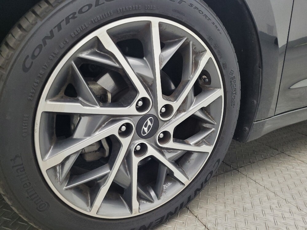 2020 Hyundai Elantra in Savannah, GA 31419 - 18127596 31