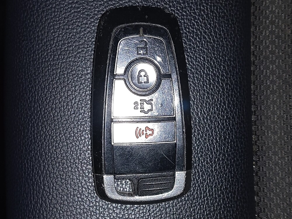 2018 Ford Fusion in Savannah, GA 31419 - 18127597 32