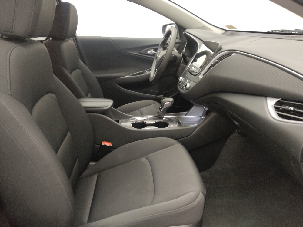 2025 Chevrolet Malibu in Miami, FL 33157 - 18127601 21