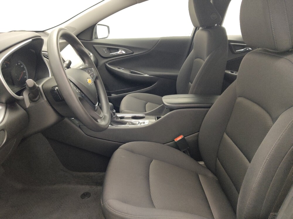 2025 Chevrolet Malibu in Kissimmee, FL 34744 - 18127602 17