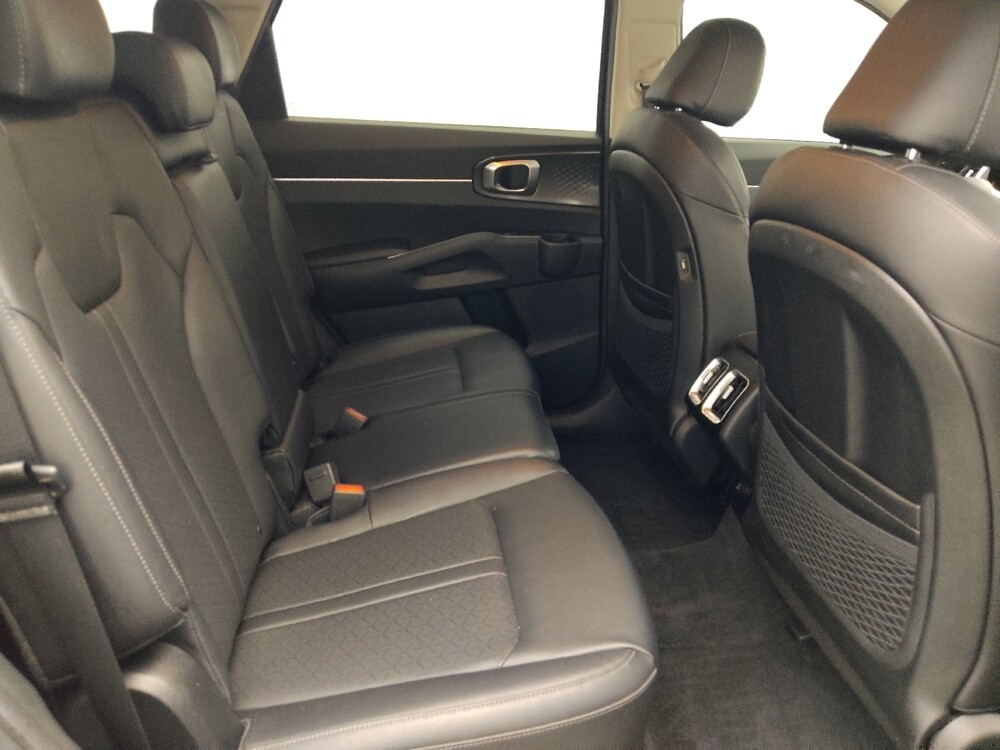 2023 Kia Sorento in Jacksonville, FL 32210 - 18127605 19