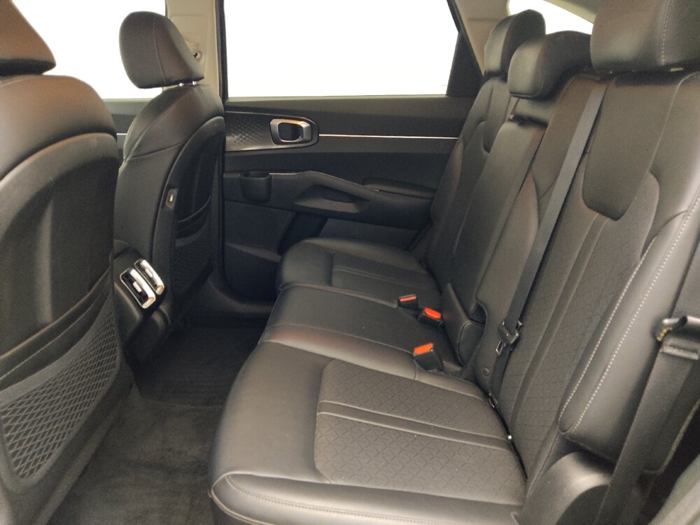 2023 Kia Sorento in Jacksonville, FL 32210 - 18127605 18