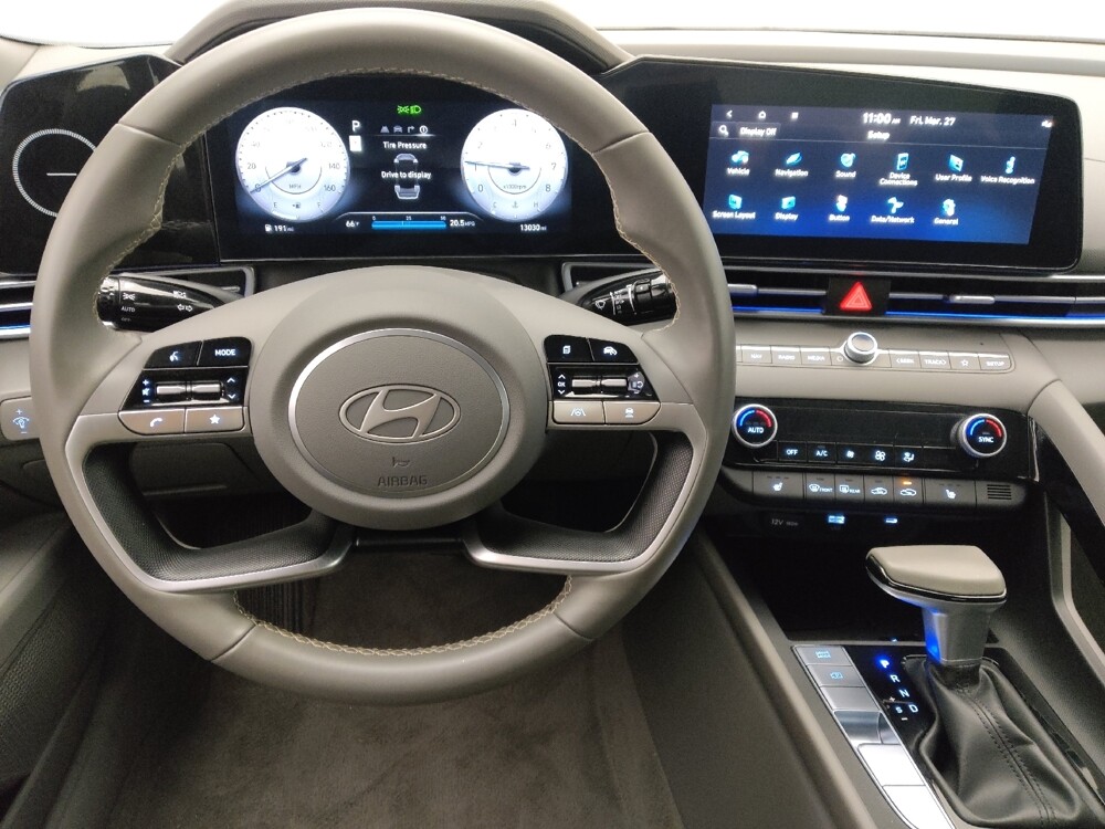 2025 Hyundai Elantra in Savannah, GA 31419 - 18127608 22