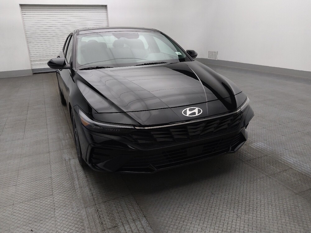2025 Hyundai Elantra in Savannah, GA 31419 - 18127608 14