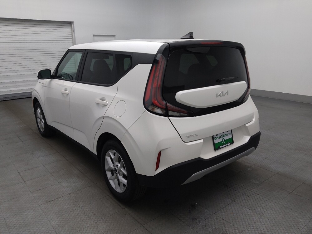 2025 Kia Soul in Hialeah, FL 33014 - 18127609 5