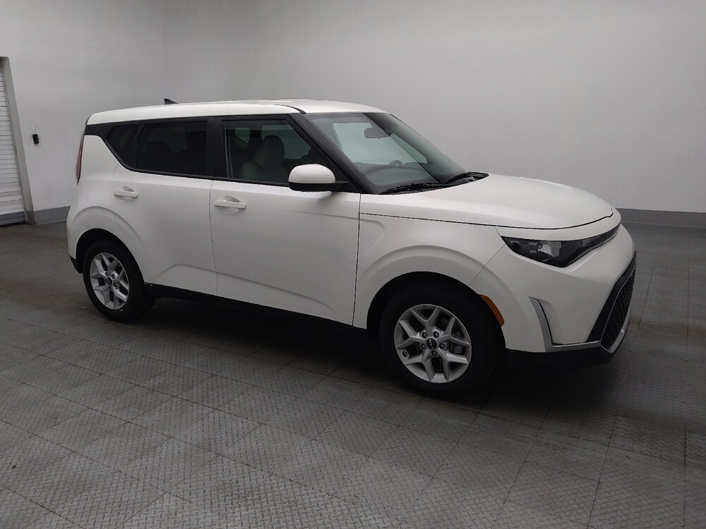 2025 Kia Soul in Hialeah, FL 33014 - 18127609 11