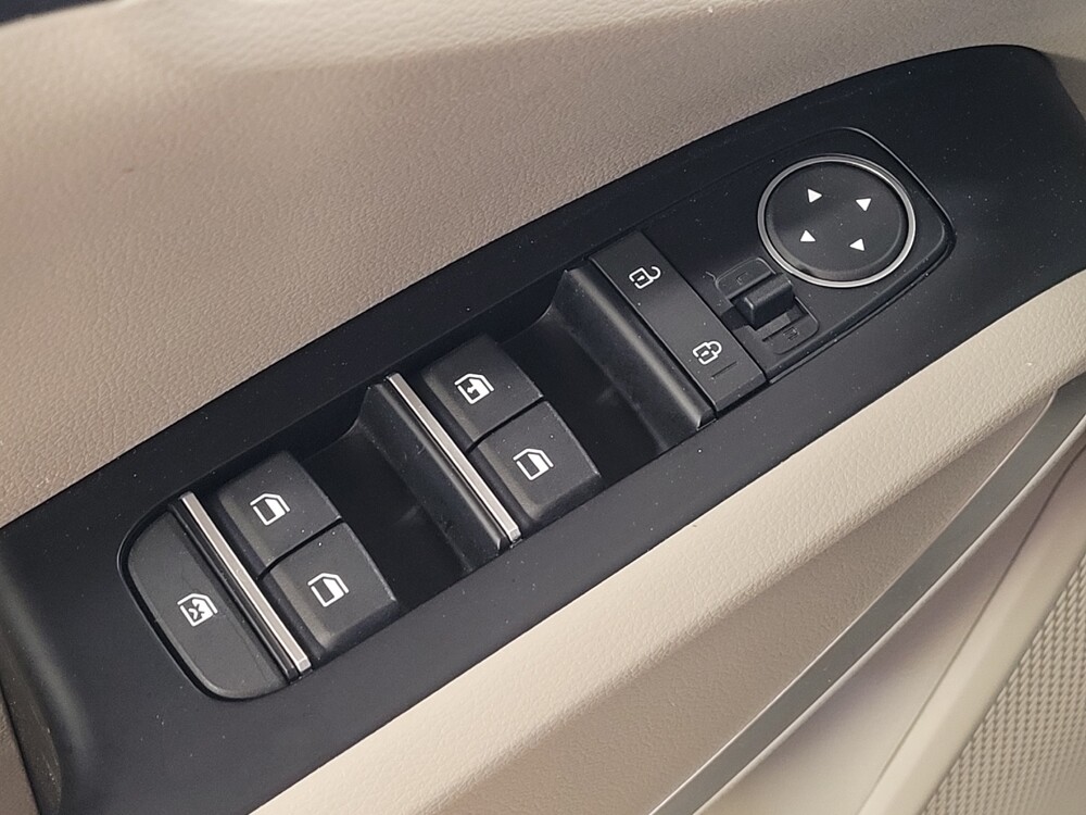 2025 Kia Soul in Hialeah, FL 33014 - 18127609 27