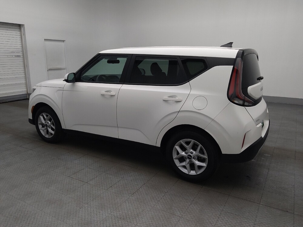 2025 Kia Soul in Hialeah, FL 33014 - 18127609 3