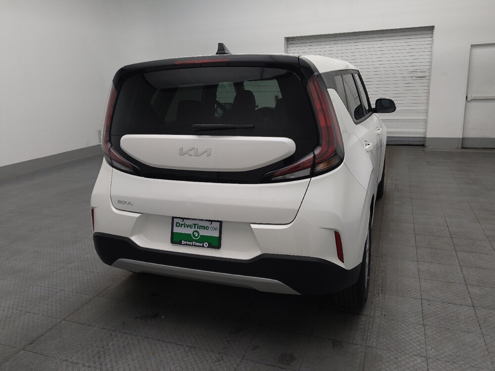 2025 Kia Soul in Hialeah, FL 33014 - 18127609 7