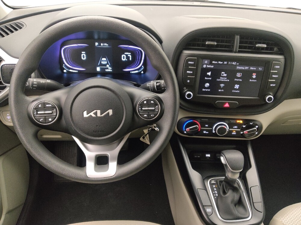 2025 Kia Soul in Hialeah, FL 33014 - 18127609 22