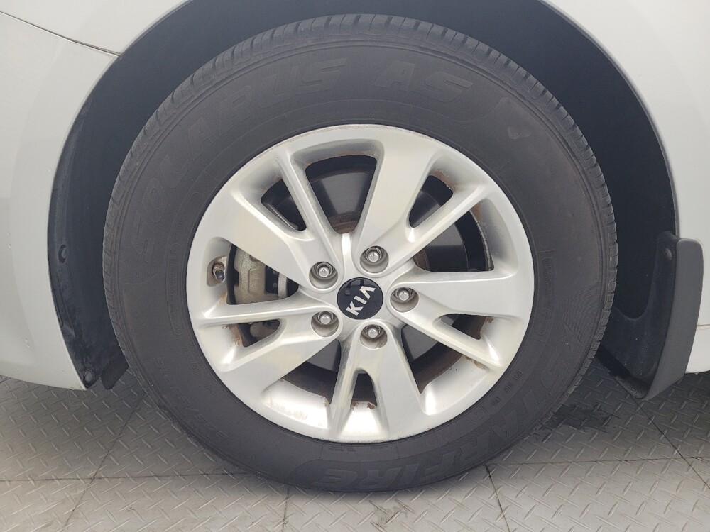 2016 Kia Optima in Greensboro, NC 27407 - 18127617 31