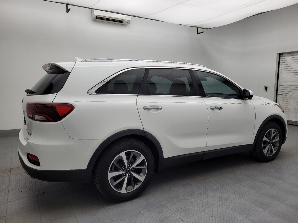 2019 Kia Sorento in Fayetteville, NC 28304 - 18127621 10