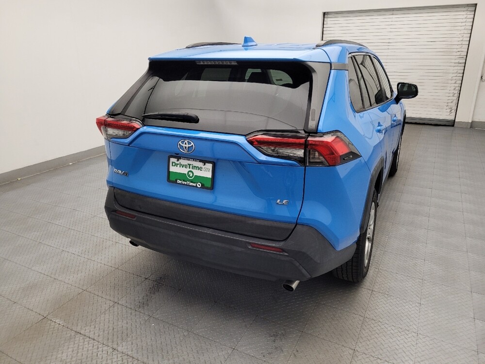 2020 Toyota RAV4 in Greensboro, NC 27407 - 18127624 7