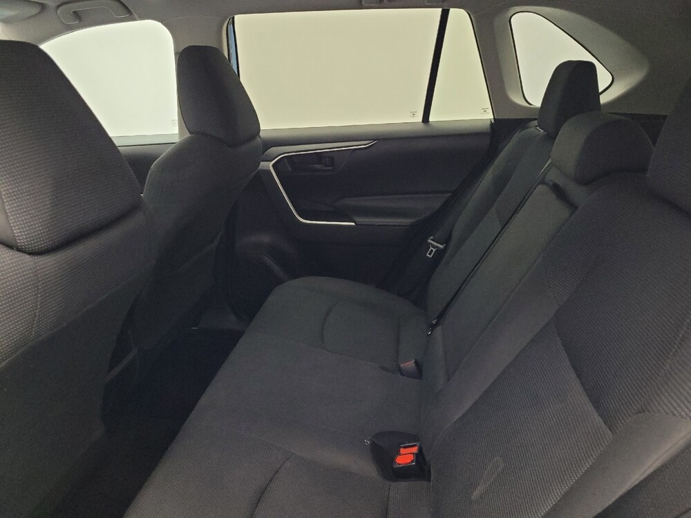 2020 Toyota RAV4 in Greensboro, NC 27407 - 18127624 18