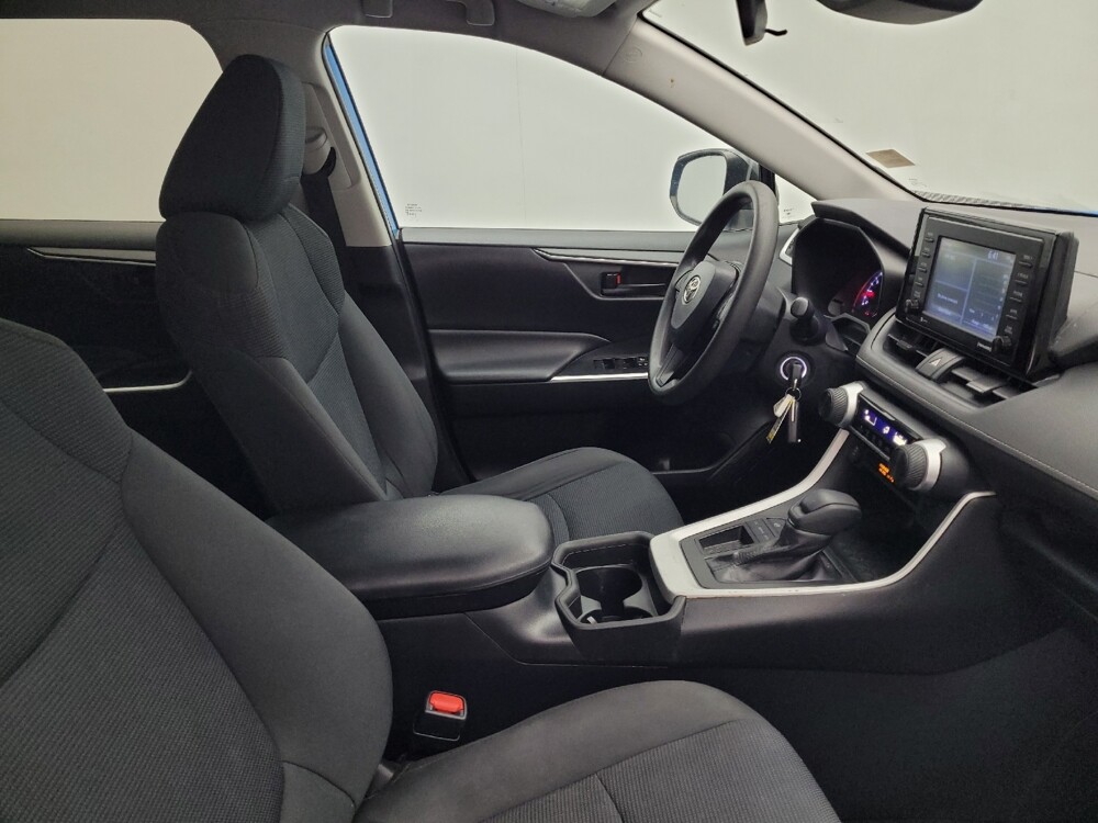 2020 Toyota RAV4 in Greensboro, NC 27407 - 18127624 21