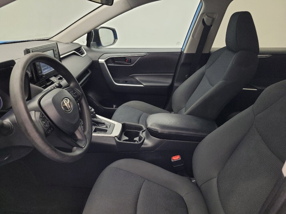 2020 Toyota RAV4 in Greensboro, NC 27407 - 18127624 17