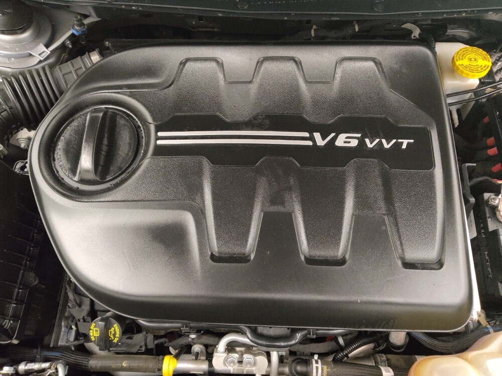 2019 Jeep Cherokee in Denver, CO 80012 - 18127632 30