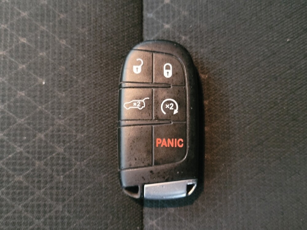 2018 Jeep Grand Cherokee in Memphis, TN 38115 - 18127636 32